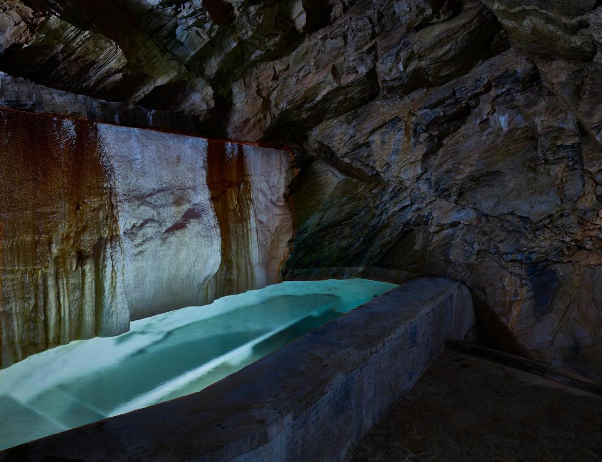 Bagni Di Pisa Palace & Thermal Spa - The Leading Hotels Of The World San Giuliano Terme Exterior photo The Blue Grotto