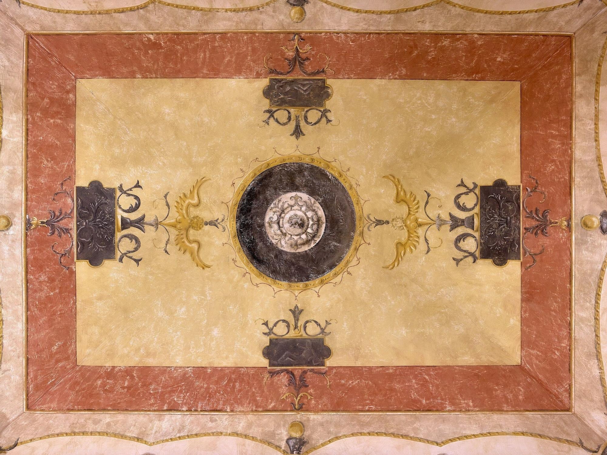 Bagni Di Pisa Palace & Thermal Spa - The Leading Hotels Of The World San Giuliano Terme Exterior photo Ceiling of the church