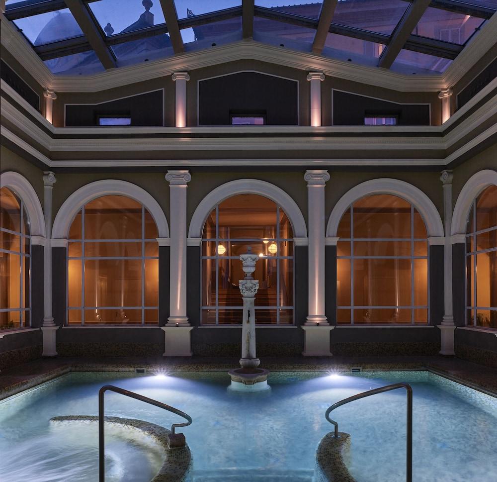 Bagni Di Pisa Palace & Thermal Spa - The Leading Hotels Of The World San Giuliano Terme Exterior photo The Roman Baths in Bath, England
