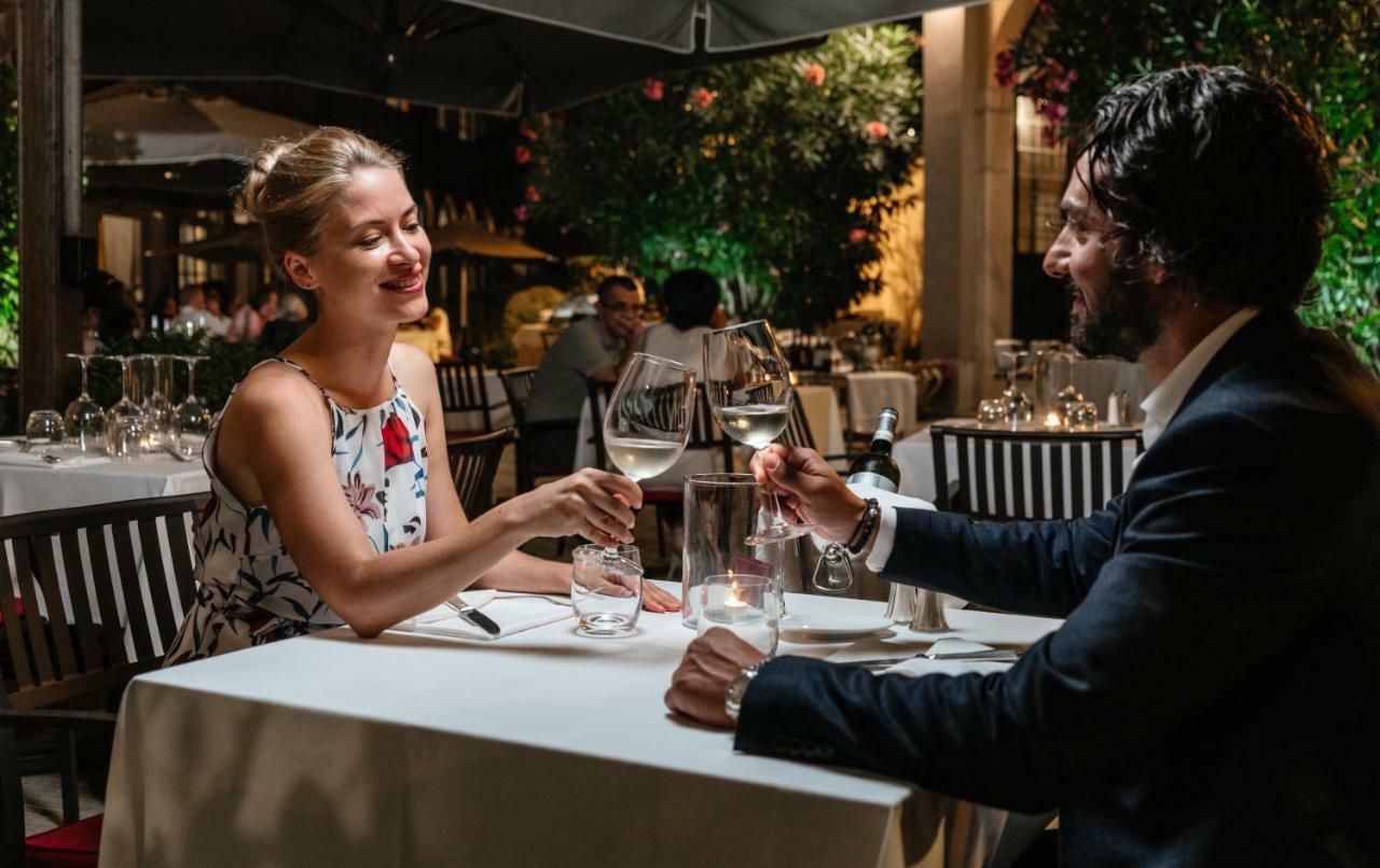 Bagni Di Pisa Palace & Thermal Spa - The Leading Hotels Of The World San Giuliano Terme Exterior photo A couple dining at a restaurant